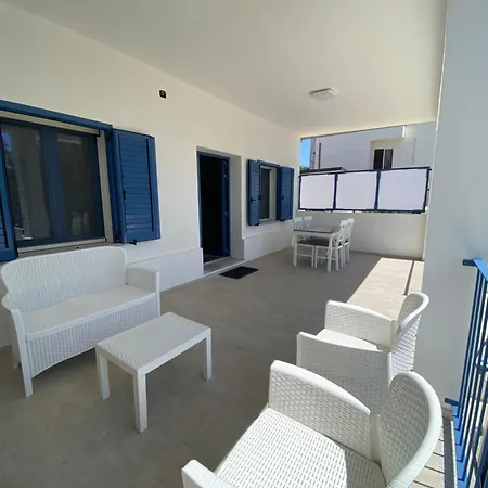 Casa Chiai Daire Bari Sardo